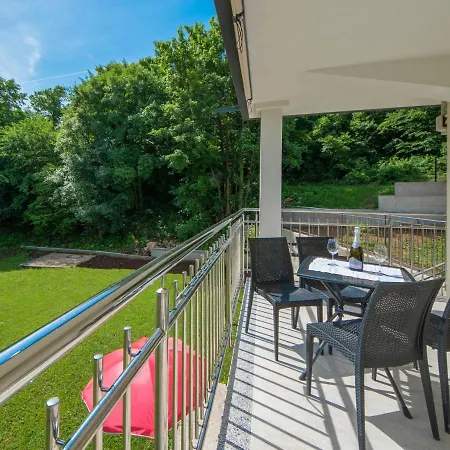 Apartament Dino By Interhome Matulji